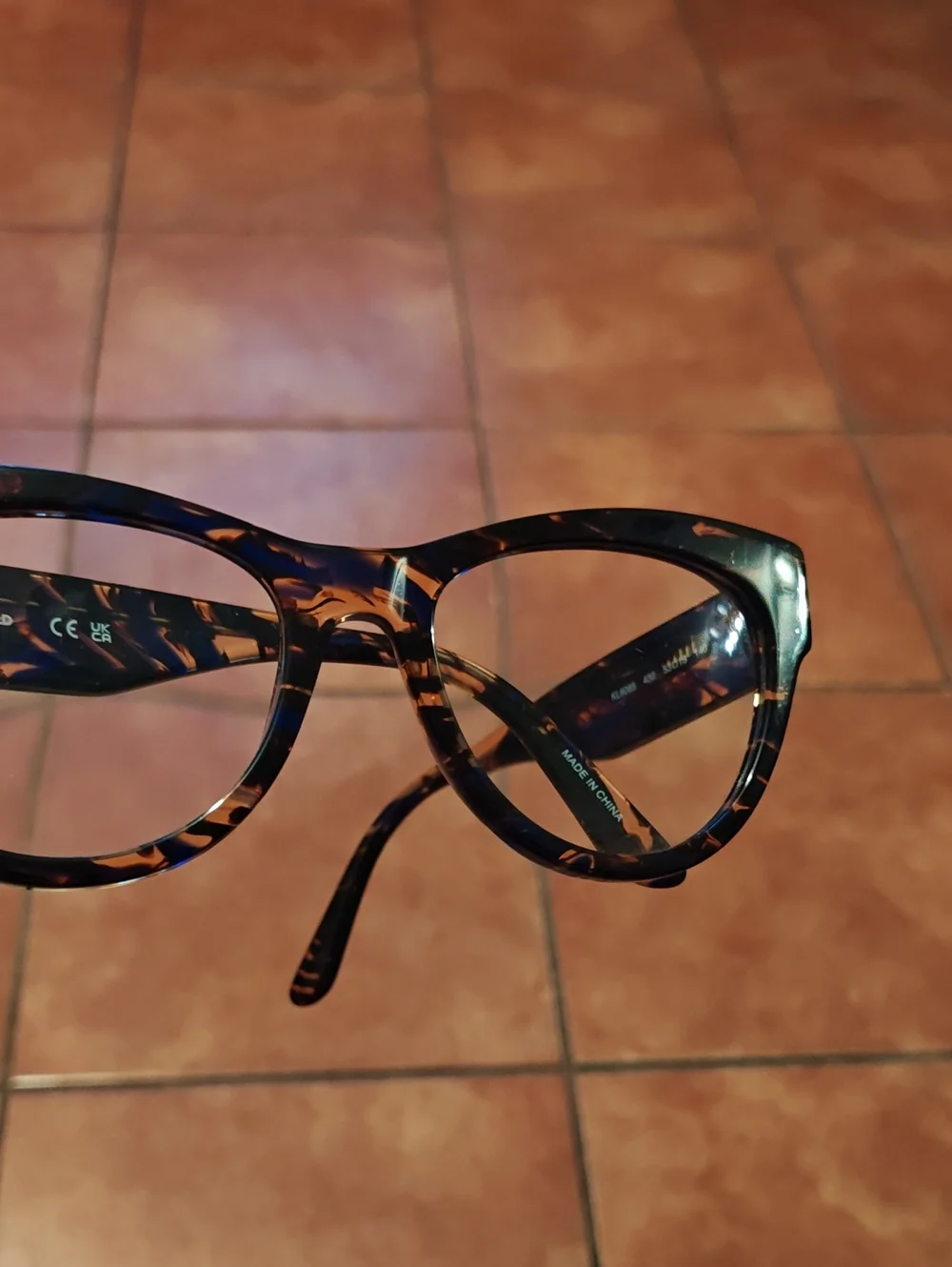 Karl Lagerfeld Tortoiseshell Cat-Eye Glasses - Brown & Amber